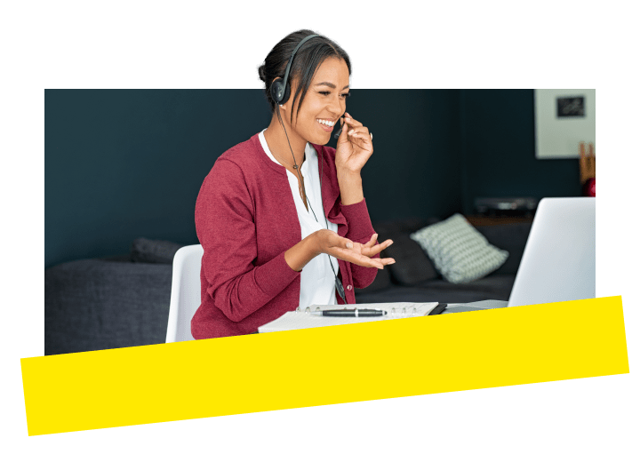 GoTo Connect Complete CX allows users the ability to work seamlessly across voice, webchat, SMS and more.